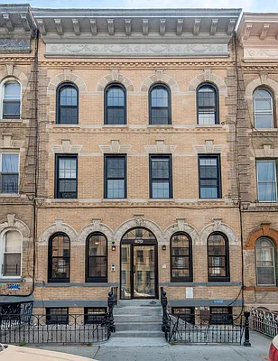 Rented by Kingsland Properties | media 7