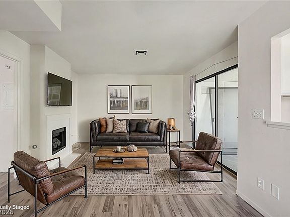 4th image of 4889 S Torrey Pines Dr Unit 201