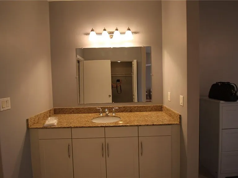 7275 SW 90th Way #211 — Photo 14