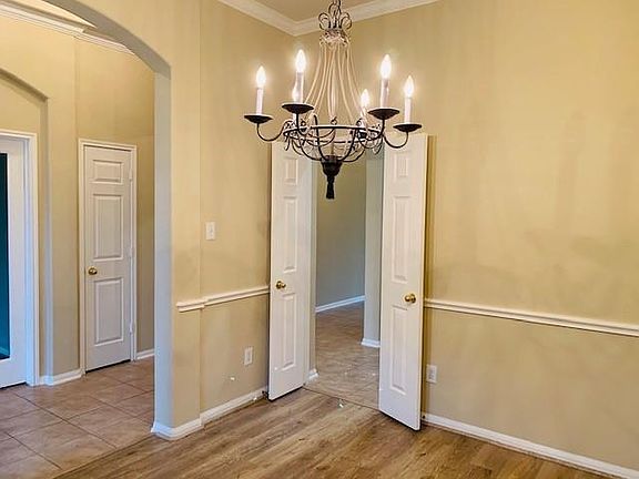 5th image of 1867 Bent Creek Ln