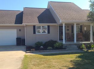 424 S West St, Piketon, OH 45661