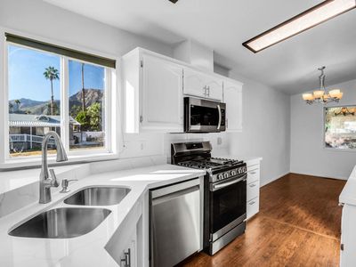 65 Golden State St, Rancho Mirage, CA, 92270
