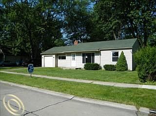 1st image of 21947 Albion Ave