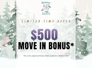 2110 Keele St #405, Toronto, ON M6M 3Z2