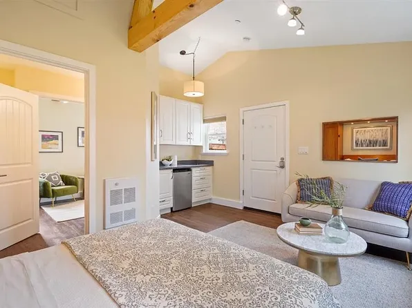 546 6th Ave, Menlo Park, CA 94025