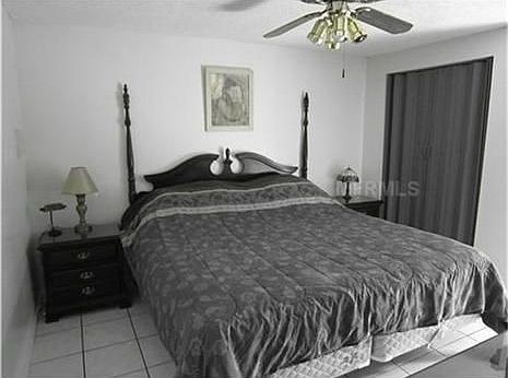 5th image of 7912 Woodgrove Cir