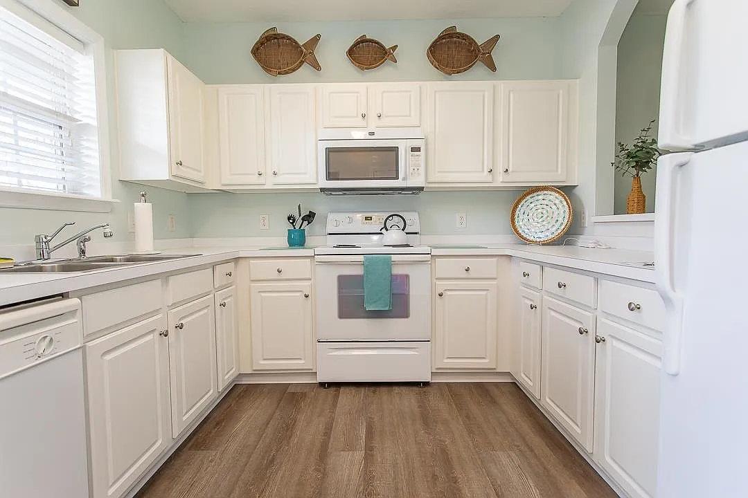 5801 Oyster Catcher Dr — Photo 1