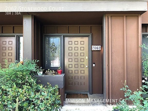 2nd image of 2062 Stonewood Ct