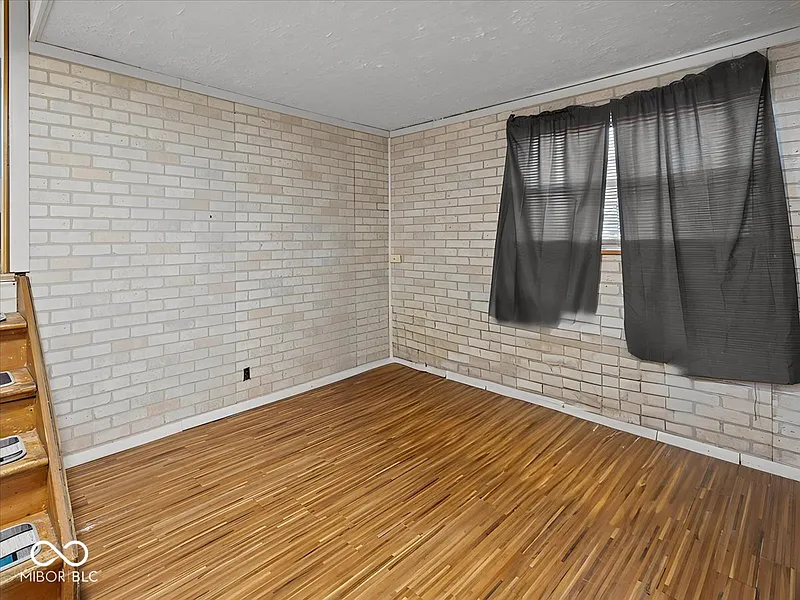 Thumbnail 18