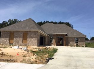 150 Western Ridge Cir, Canton, MS 39046