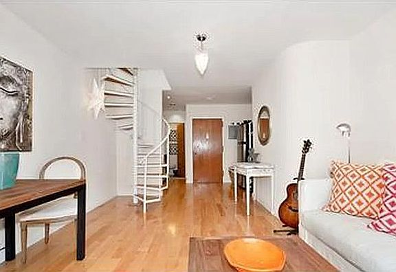3rd image of 230 E 52nd St Ph D