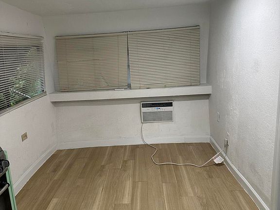 2nd image of 4361 Davis Rd #3