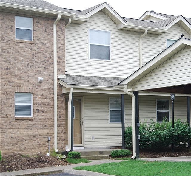 2nd image of 2309 Kennedy Ct