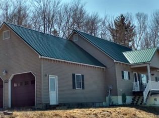 62 Alice Dr, Northumberland, NH 03584