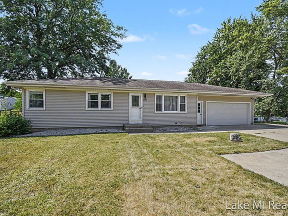 2nd image of 2238 52nd St SW