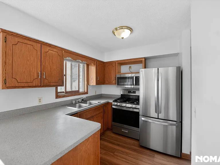 2118 140th Ln NW — Photo 3