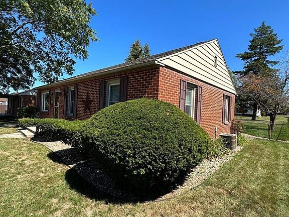 3rd image of 661 Guilford Ave