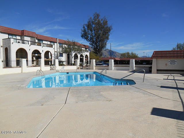 1st image of 6331 N Barcelona Ct