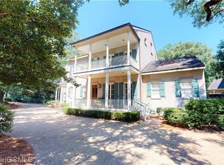 4560 Old Shell Rd, Mobile, AL 36608