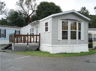 443 Dyer Ave TRLR 9, Cranston, RI 02920