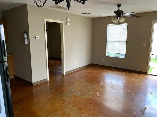 1513 Saturn Rd #B — Photo 4