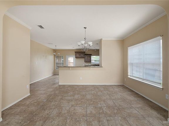 4th image of 4721 Quail Ave