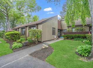 80 Strathmore Gate Dr, Stony Brook, NY 11790