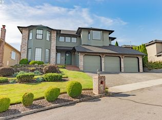 621 NW View Ridge Ln, Camas, WA 98607