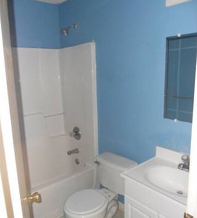 downstairs full bath