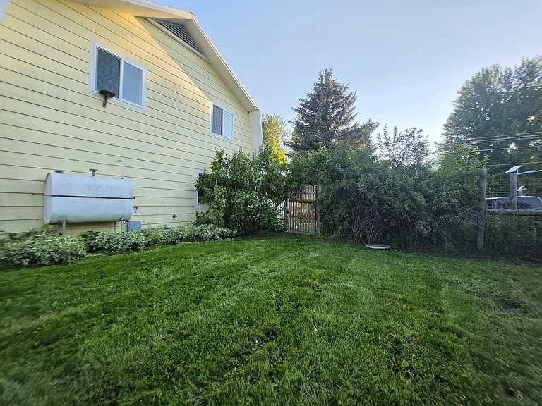 199 N Riley Creek Rd — Photo 11