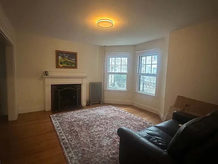 33 Concord Ave #18 — Photo 5