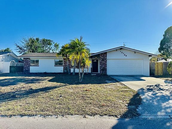 3rd image of 13788 Montego Dr