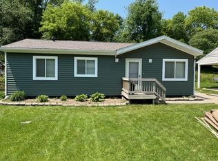 775 N Conklin Dr, Lake Orion, MI 48362