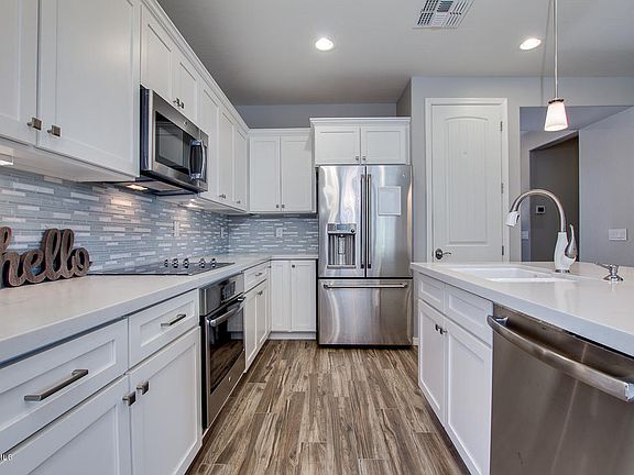 5th image of 1210 E Brookwood Ct
