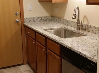 15818 Terrace Dr UNIT 1, Oak Forest, IL 60452