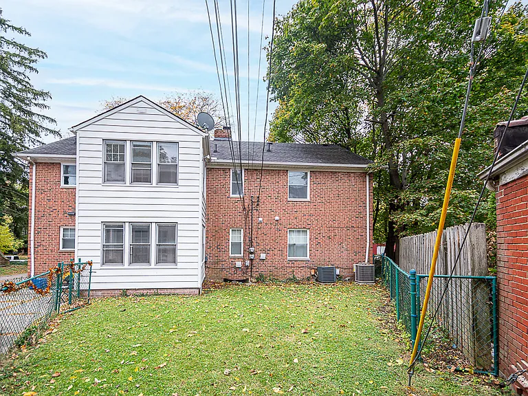 18309 Newell Rd #UP — Photo 33