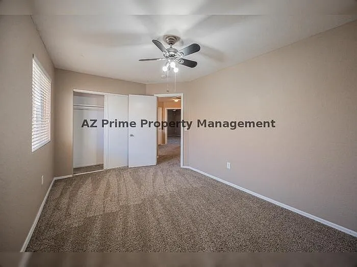 670 E Mariposa Pl — Photo 18