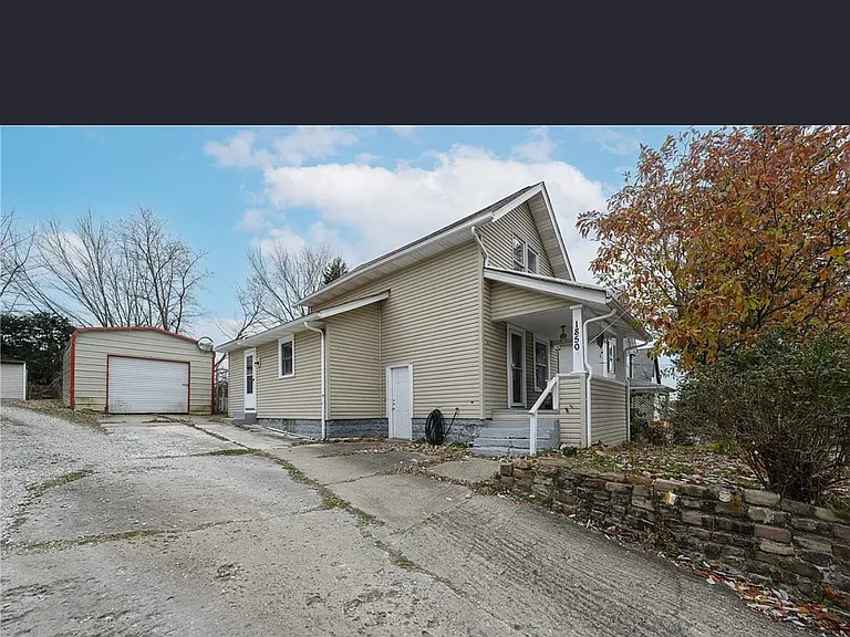 1850 Penthley Ave — Photo 12