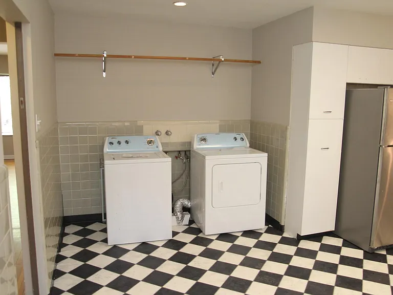 7551 Delmar Blvd #2E — Photo 12