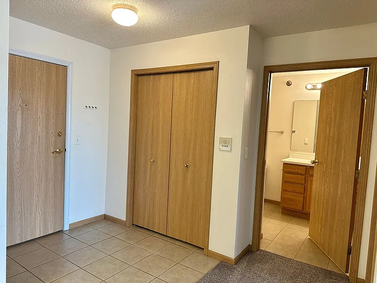 Pointe West II — Photo 27