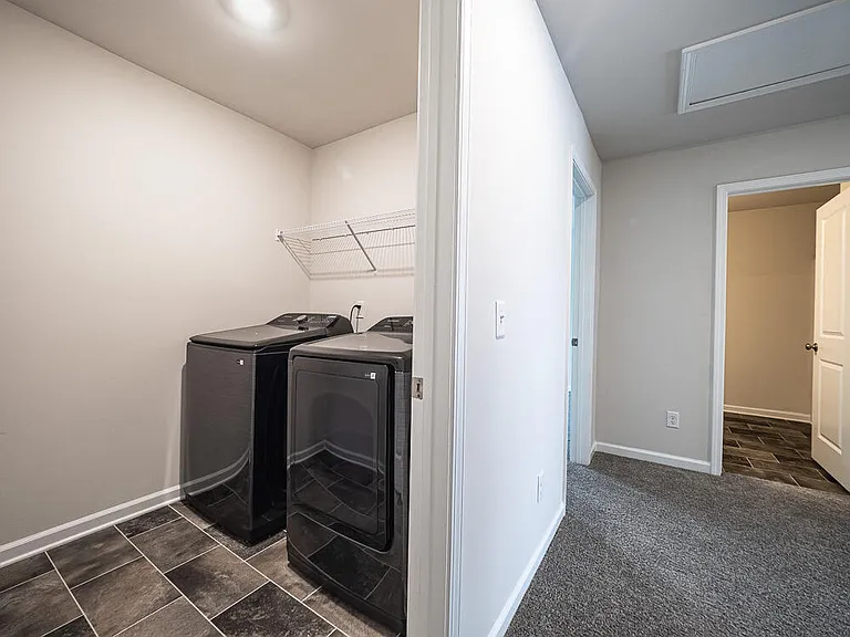 1830 Lacebark Dr — Photo 32