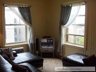 2nd image of 106 Pinehurst Ave APT B22