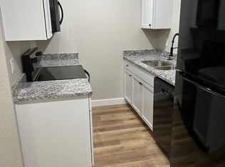 449 W Lombard St #1, Springfield, MO 65806