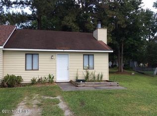 9 Cedar Ridge Ct, Havelock, NC 28532