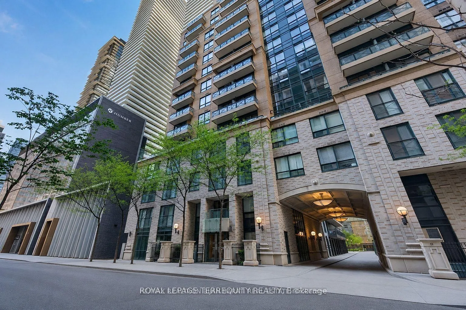 2 bed, $2,500 — Photo 1