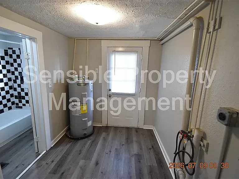 1908 E 15th Ave #A — Photo 15
