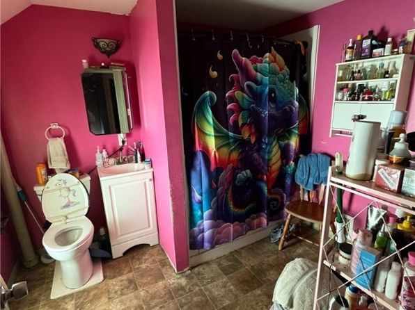 223 Schenck St, North Tonawanda, NY 14120