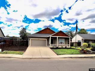 935 Highberger Loop, Aumsville, OR 97325
