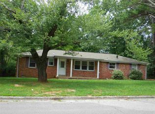 4003 Glendale Ln NW, Huntsville, AL 35810