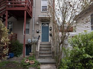 227 Hurley St #3, Cambridge, MA 02141